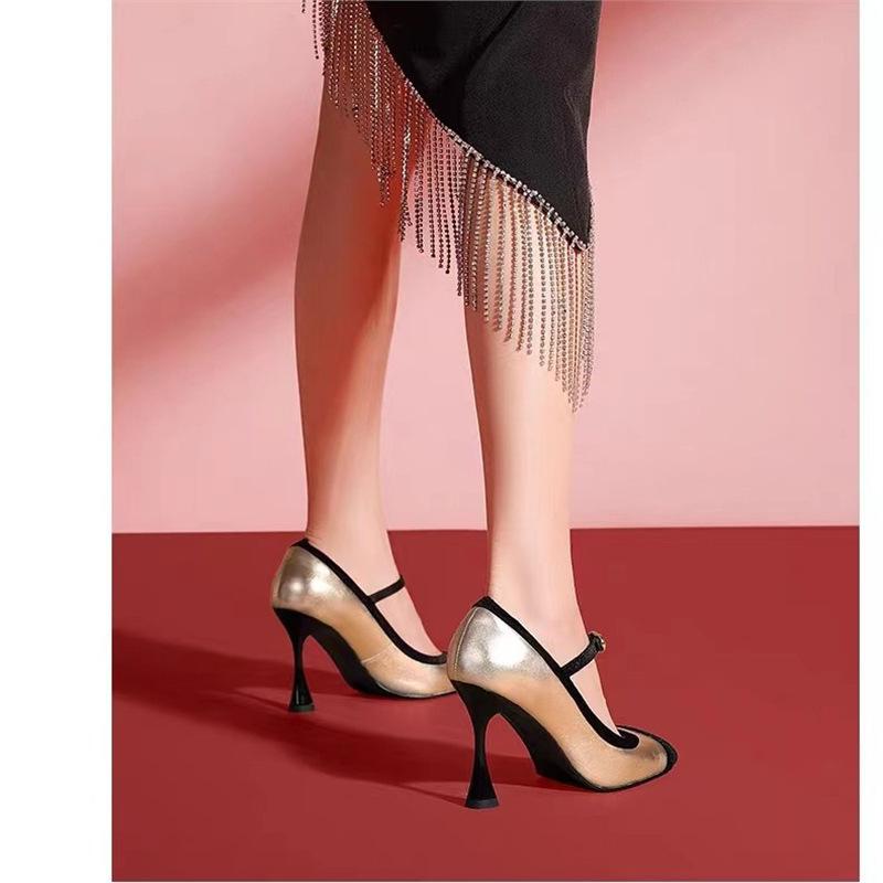 Mary Jane Female 2025 Spring and Autumn New Square Head Word with Splicing Thin Heel Small Fragrant Wind Shallow Mouth High Heels Single Shoes