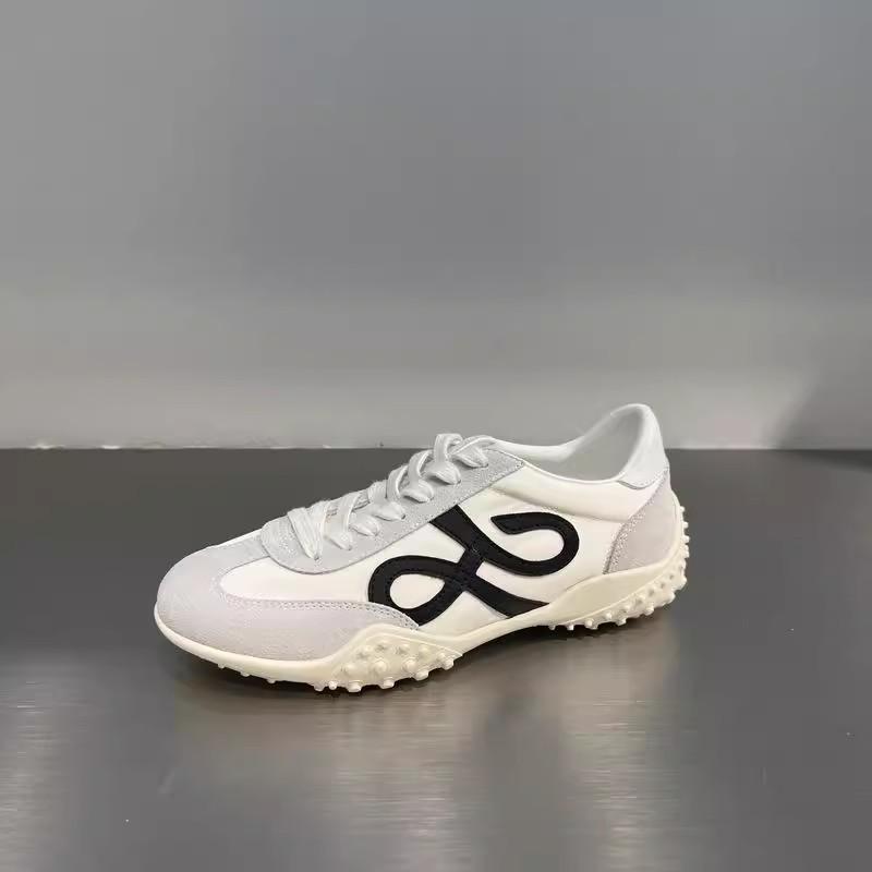 European station women's 2025 spring new leather round head lace-up color matching flat-bottomed German training shoes casual versatile running shoes