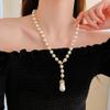 Diamond Studded Water Droplet Pearl Necklace, French Retro Temperament, Collarbone Chain, Light Luxury, High-end Accessories