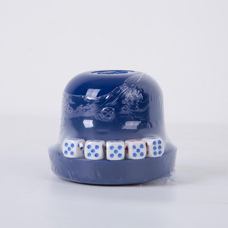 Set di bicchieri colorati in plastica PP per mamma e bambino, con dadi e bicchiere, confezione KTV.