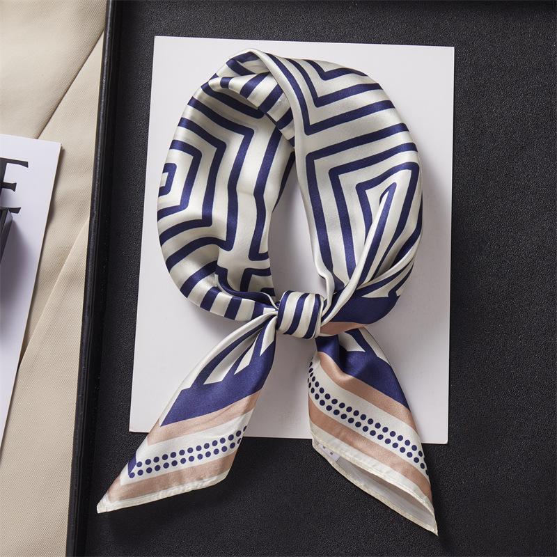 Korean version of fashion navy blue maze back glyph simple silk silk scarf medium square scarf mulberry silk scarf 70 silk scarf decoration 68*68cm