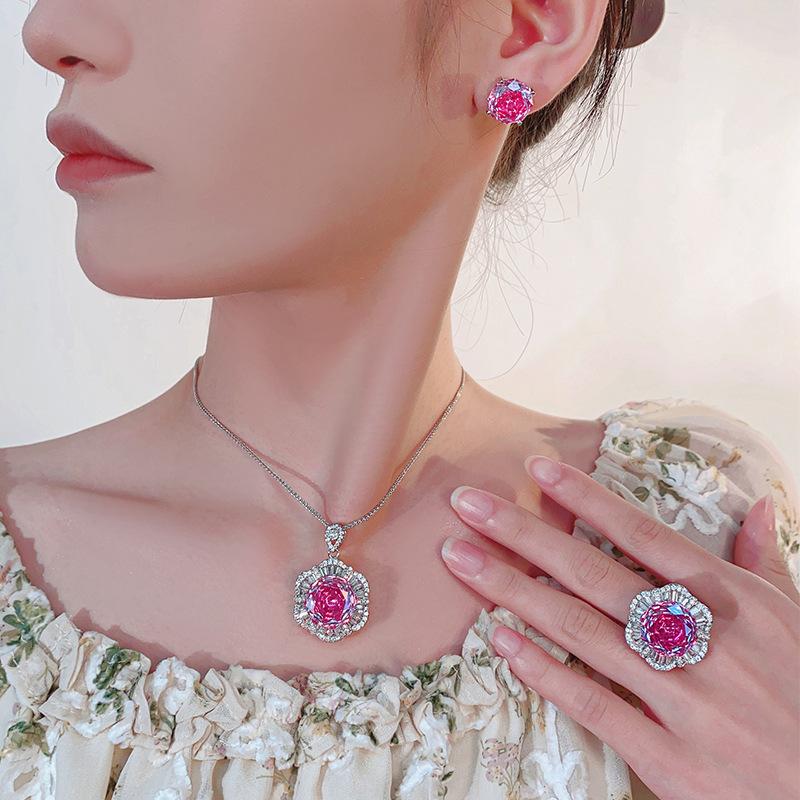 Jewelry Copper Bottom Gold-Plated Millennial Cut Dragon Fruit Color Temperament Light Luxury Suit Women 16-12M