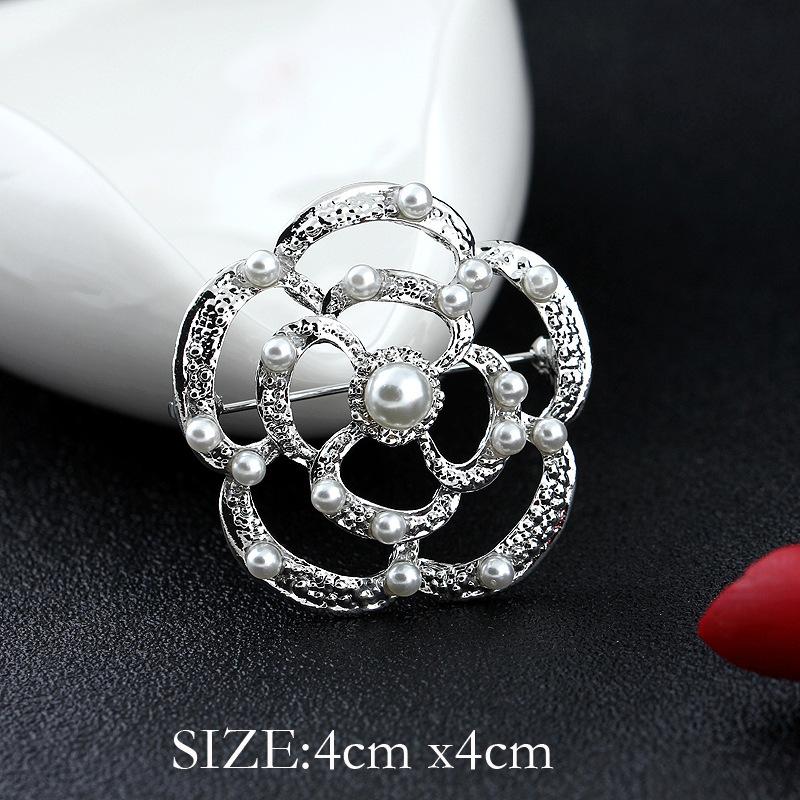 Mode Kristall Strass Persönlichkeit Vielseitig Perlenkranz Kleine Brosche Anstecknadel Damen Seidenschal Schnalle