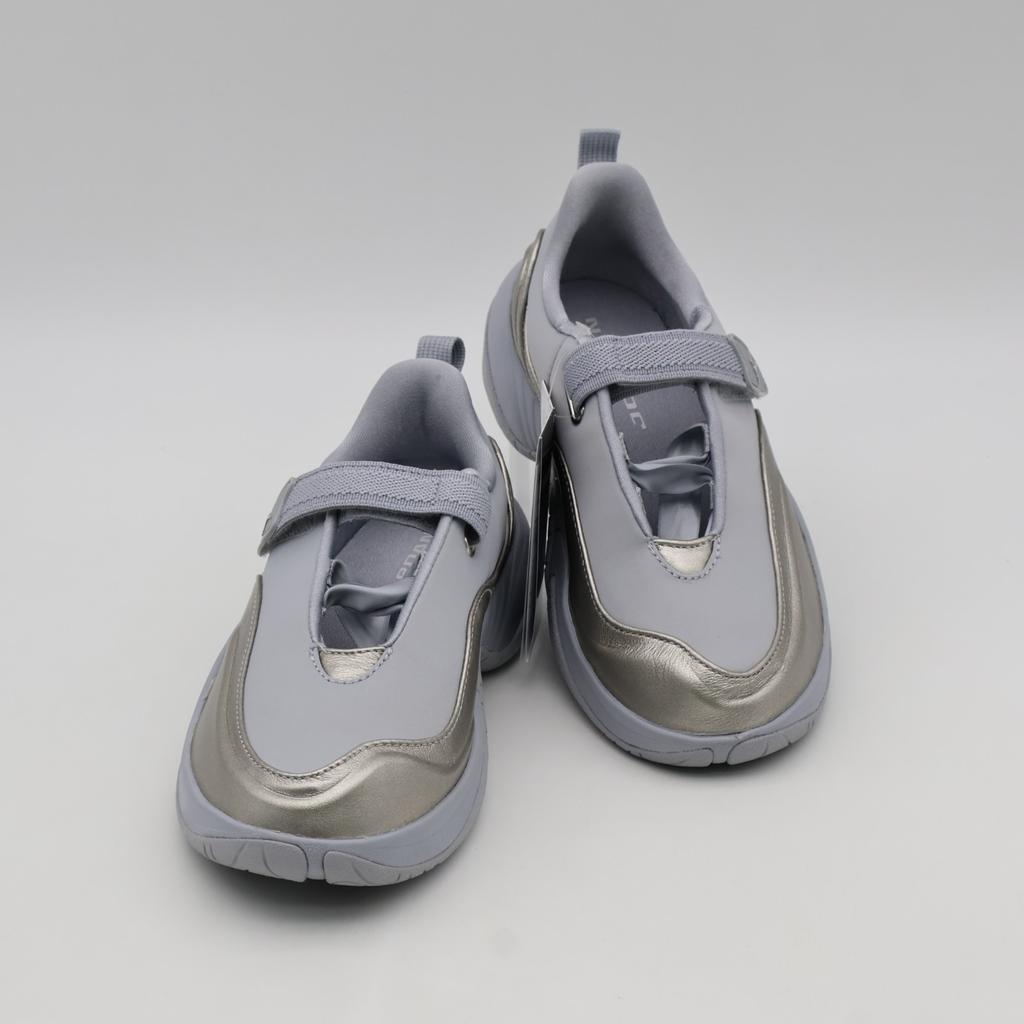 IB8597-002 Nike Jordan Pointe "Metallic Silver/Smoke Grey" (Women's)