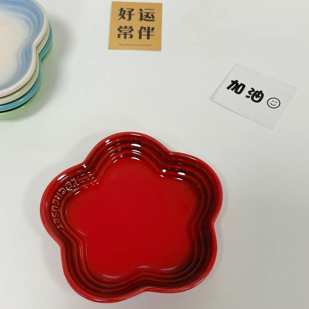 Plum Blossom Small Plate 5.5Inches 14cm Rainbow Sauce Plate Flower Shaped Pet Gradual Spike Bone Plate Tableware Ceramic Dishs