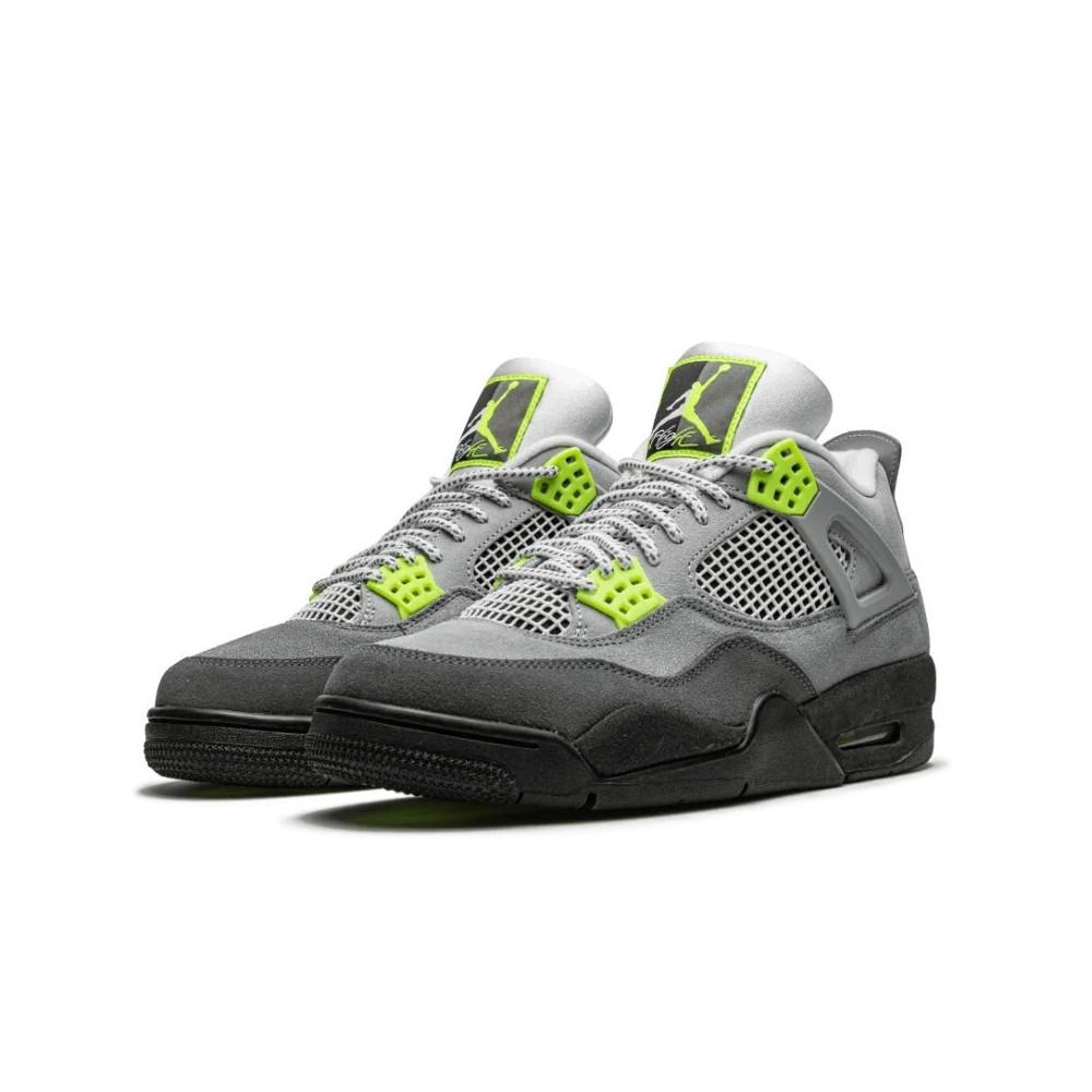 Air Jordan 4 Retro SE 95 Neon