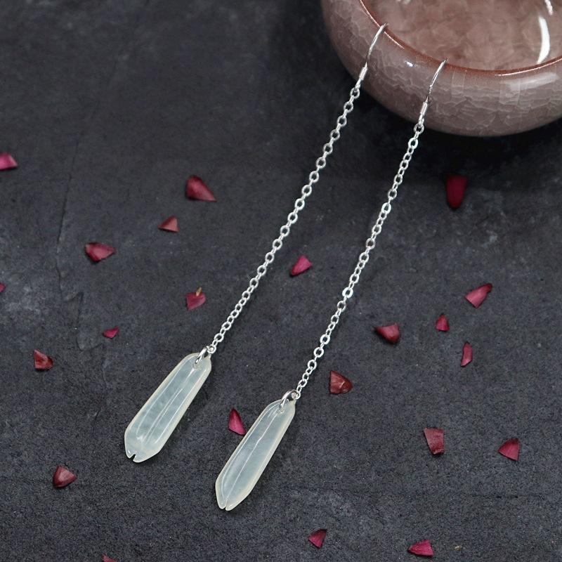 Natural Xiuyu petal earrings Sansheng III peach blossom earrings romantic retro temperament long earrings women