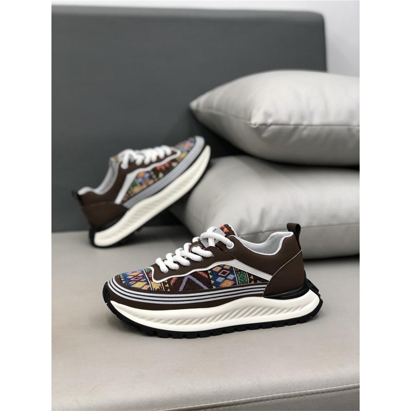 Board shoes spring new ethnic style low-top cloth surface breathable soft sole outdoor sports and leisure shoes sx