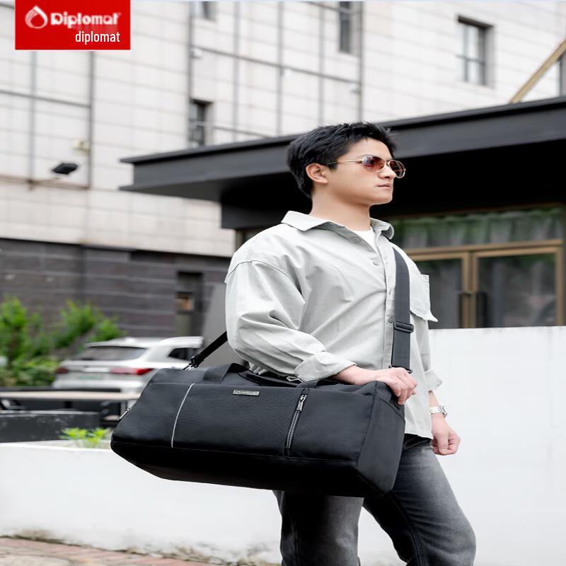 

Diplomat Large Capacity Travel Bag