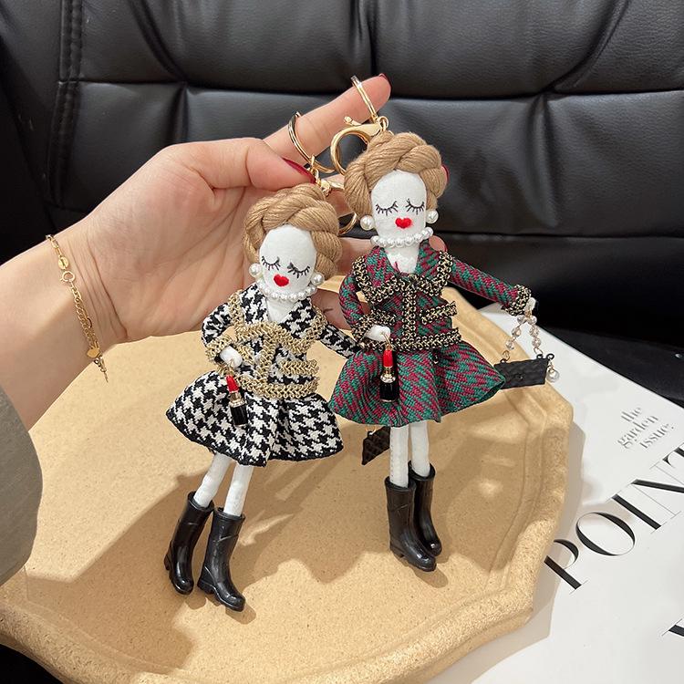 Korean Style Crossbody Bag with Girl Doll Clothes Set Keychain - Fashion Charm Gift