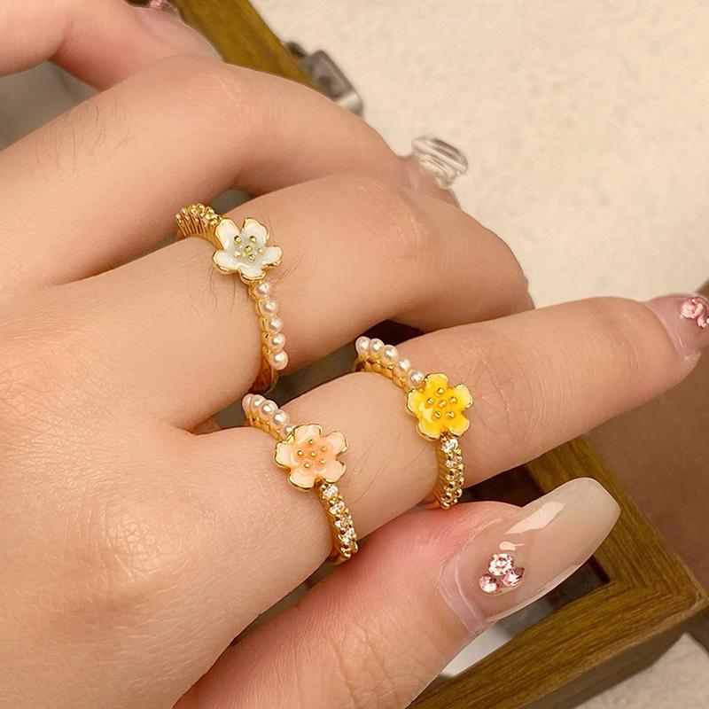 [Honey Gold Ring] Medieval Enamel Oil Daisies Flower Simple Opening Ring Niche Exquisite High-End Women