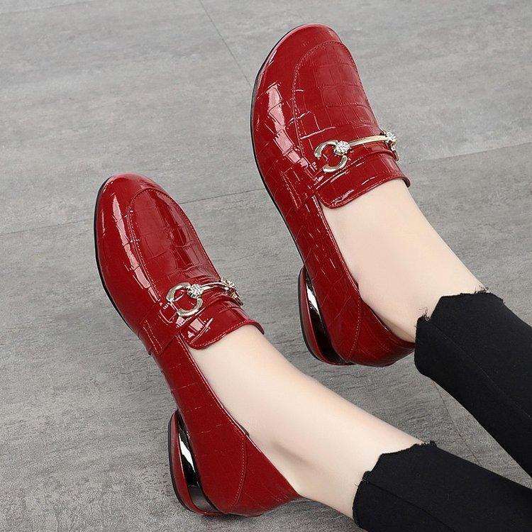 

Лакированные лоферы из искусственной кожи Весна и осень Низкий каблук Маленькие кожаные туфли Женские Мягкая подошва Мягкий верх Плоская подошва Одинарные туфли Женская обувь 35 красный