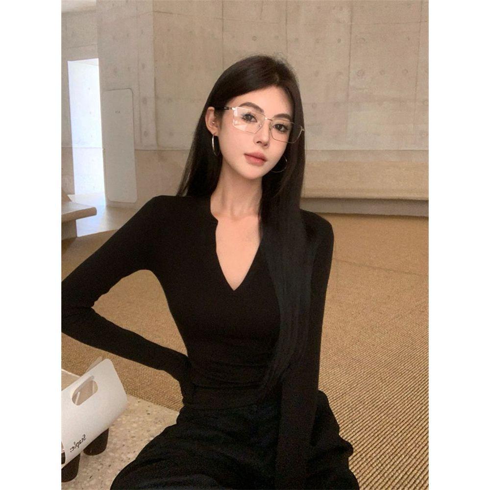 Elegant Spicy White V-Neck Long Sleeve Slim Fit Women's Top - Early Autumn Fashion