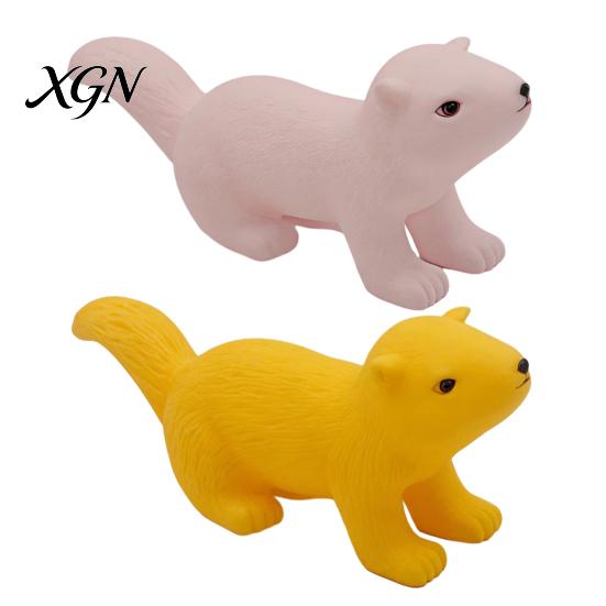 Soft Pinch Toy for Children Realistic Squirrel Squeeze with Sound TPR Fidget Built-in BB Kids Adults Cute Animal-Shaped Decompression Gadget