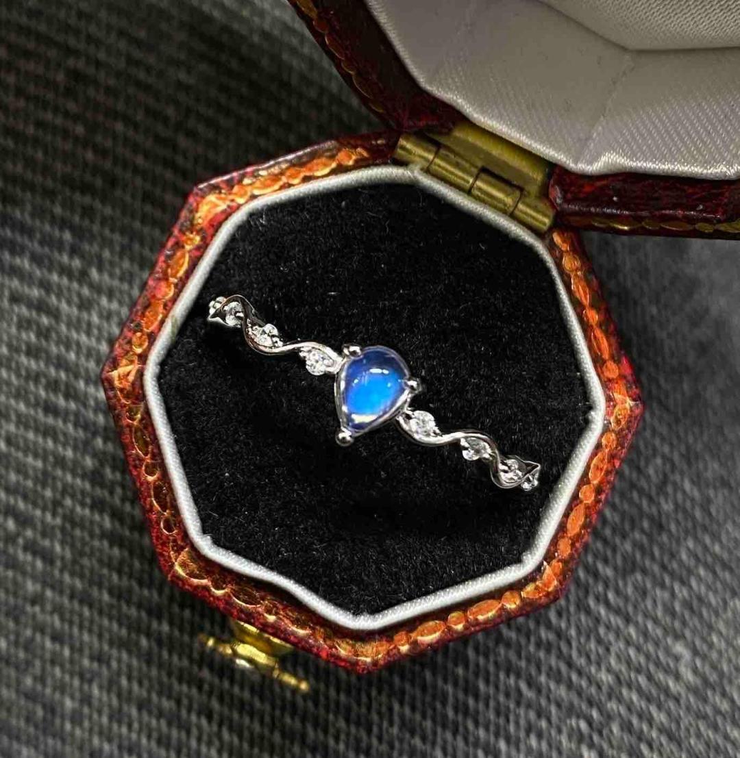 2025 S925 Silver Women s Natural Moonstone Ring, Open Design, Simple Style Adjustable Open Design