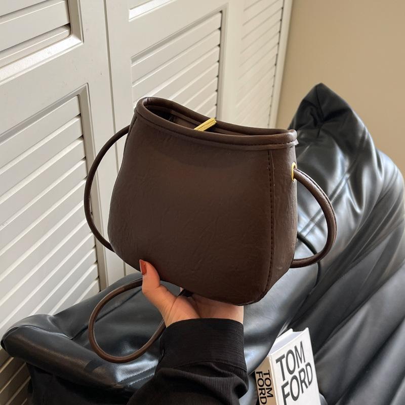 Tasche Premium Vielseitige Beuteltasche Herbst und Winter Neue Nische Damen Retro Schulter Crossbody Tasche