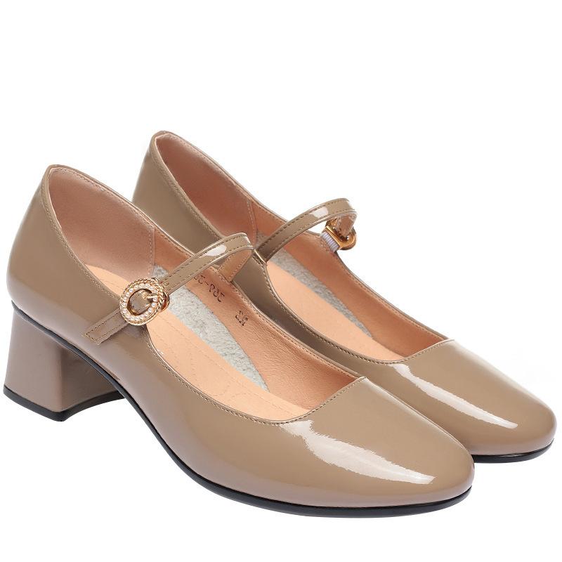 Mom Shoes Soft Leather Soft Sole Women's Shoes 2026 New Work Shoes Women's Leather Shoes Spring and Summer One-word Buckle Women's Single Shoes