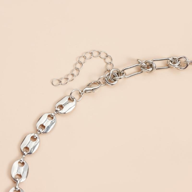 X6HE Unique Heart Crucifix Alloy Chain Jewelry Necklace for Parties Special Occasion