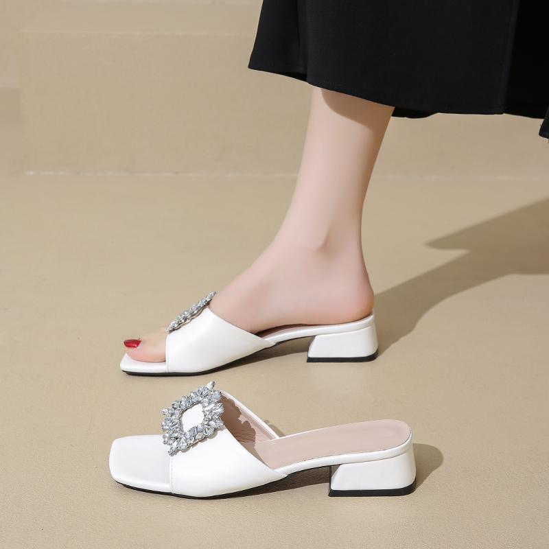Fashion Women Sandals New Luxury Square Top Flat Slippers Rhinestones Summer Fashion Shoes Women Comfort Light High Heels Sandals Female