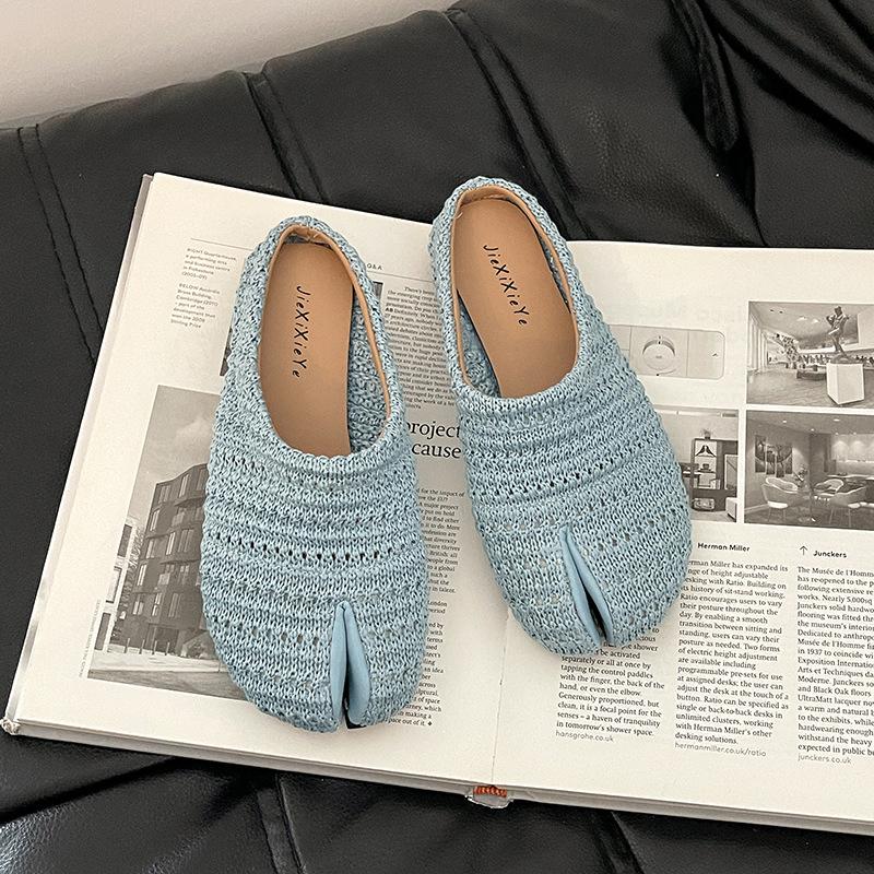 Fashion retro woven hollow breathable bag head half drag women wear summer new wear casual cool slippers