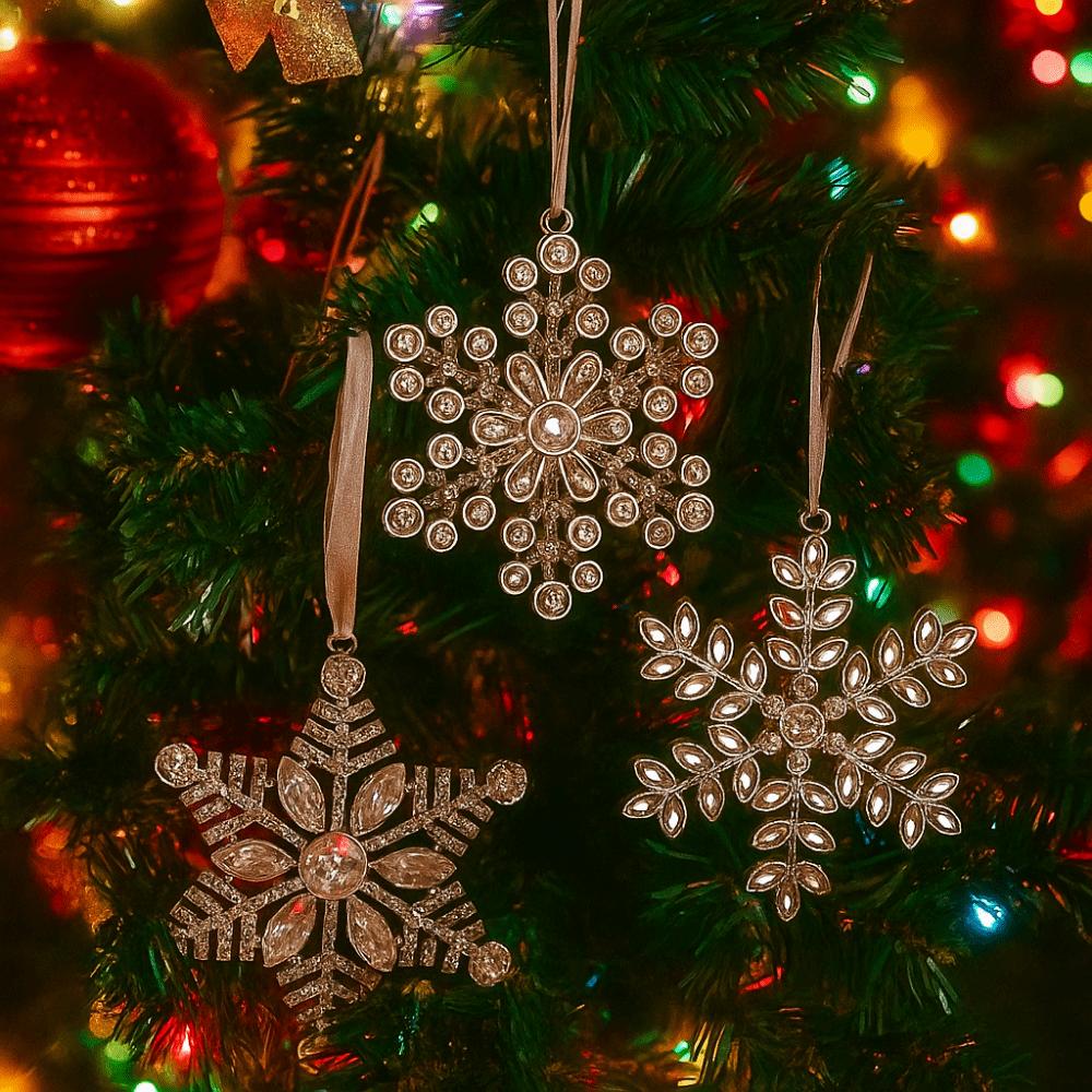 Metal Christmas Snowflake Pendant Super Shiny Rhinestone Christmas Tree Pendant Hanging Xmas Decorative Snowflake For Home