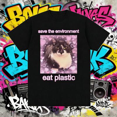 2025 Sommer Schütze die Umwelt Iss Plastik Niedliche Katze Grafik T-Shirt Lustig Herren Damen Rundhals 100% Reine Baumwolle Bedrucktes T-Shirt