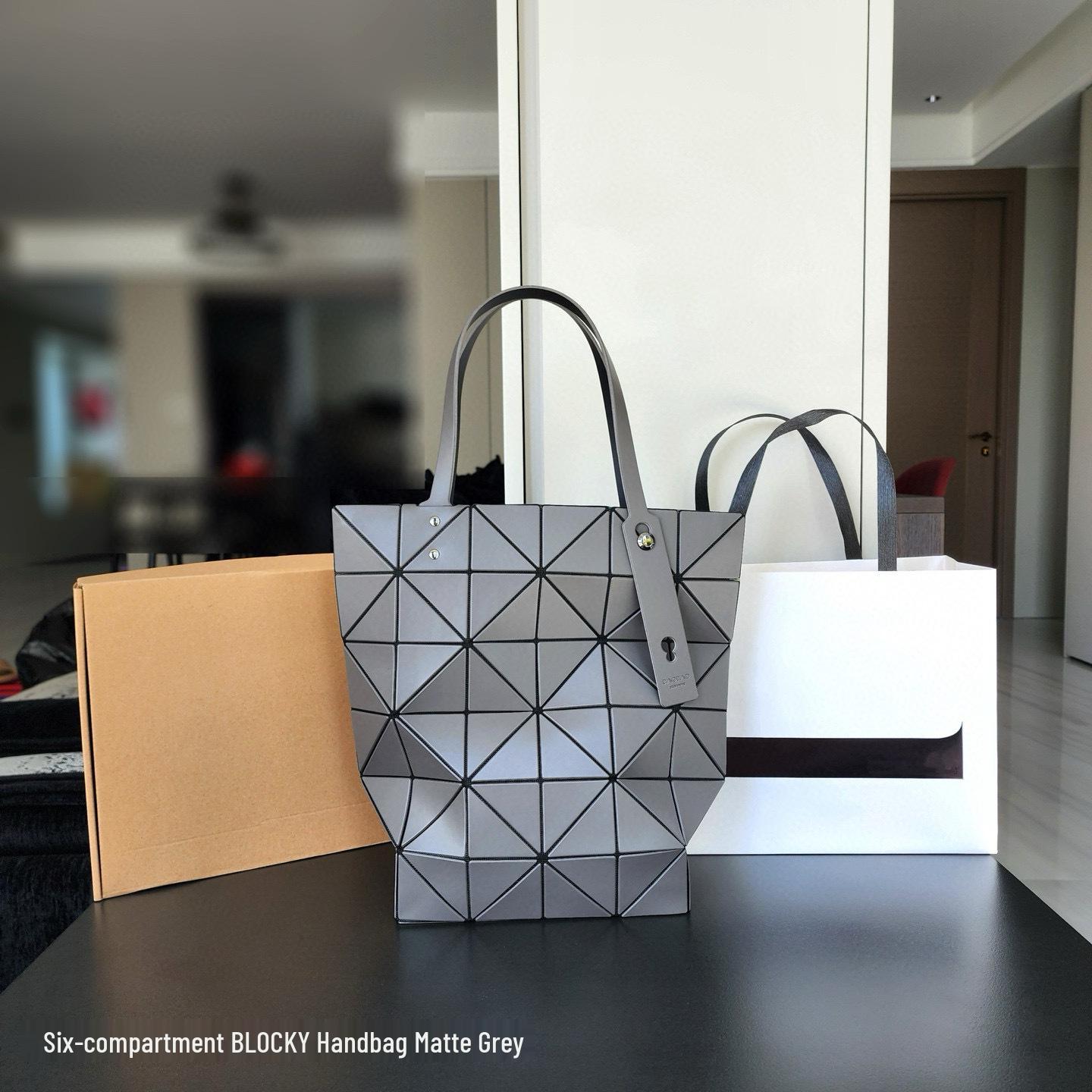 Сентябрьская матовая черная геометрическая сумка-ведро в японском стиле