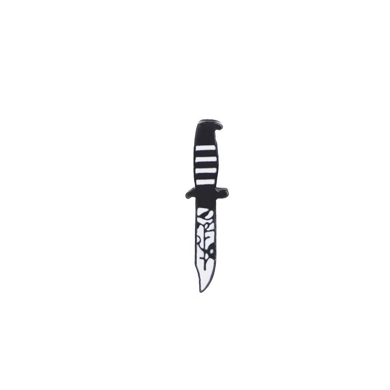 Funny Ghost Face Pattern Dag ger Design Enamel Brooches Dark Black Knife Shaped Pins Halloween Badge