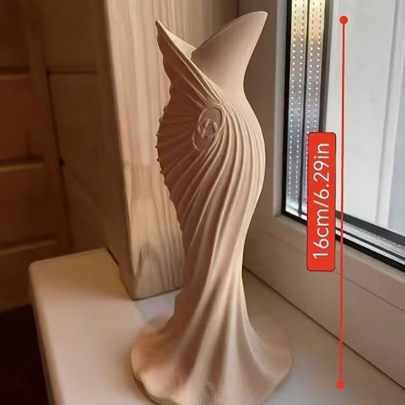 Elegant Dress Shape Plastic Vase Modern Flower Vase Floral Decor Mouth Simple Stylish Container Home Wedding Table Decorative