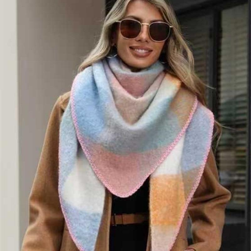 Ins Stilvoller Karierter Farbiger Dreiecksschal Damen Nordischer Stil Schick Damen Warm Mohair Quasten Schal Nacken Dreieck Winter Weiblich
