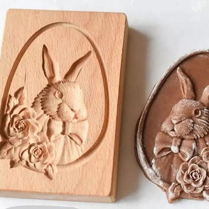 Wooden Biscuit Mold Portable Kitchen Wooden Gingerbread Cookie Molds Wood Color Rose Pine Cones Flowers Mould Baking Cake Tools