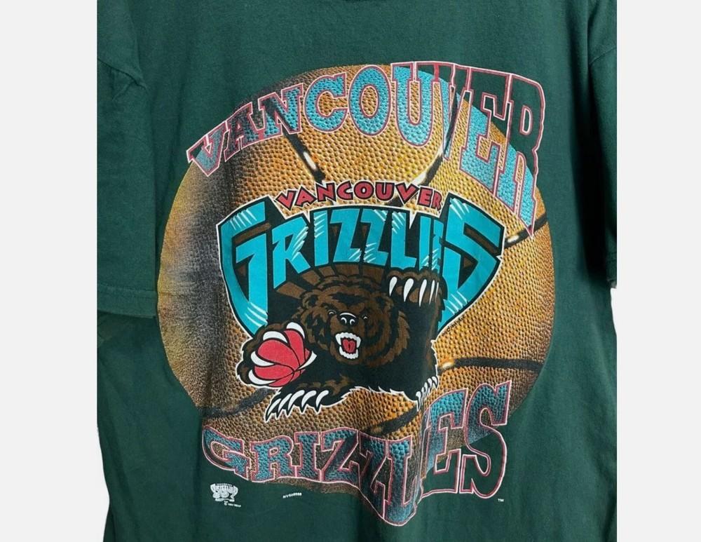 Vancouver Grizzlies Shirt, Vancouver Grizzlies Basketball    Unisex T-Shirt XXL