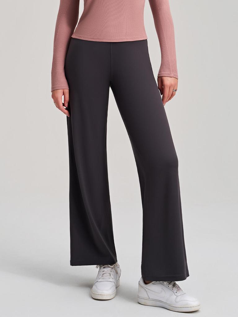 High-Waisted Drape Yoga Pants - Wide-Leg, Slimming, Straight-Leg Design for Fitness