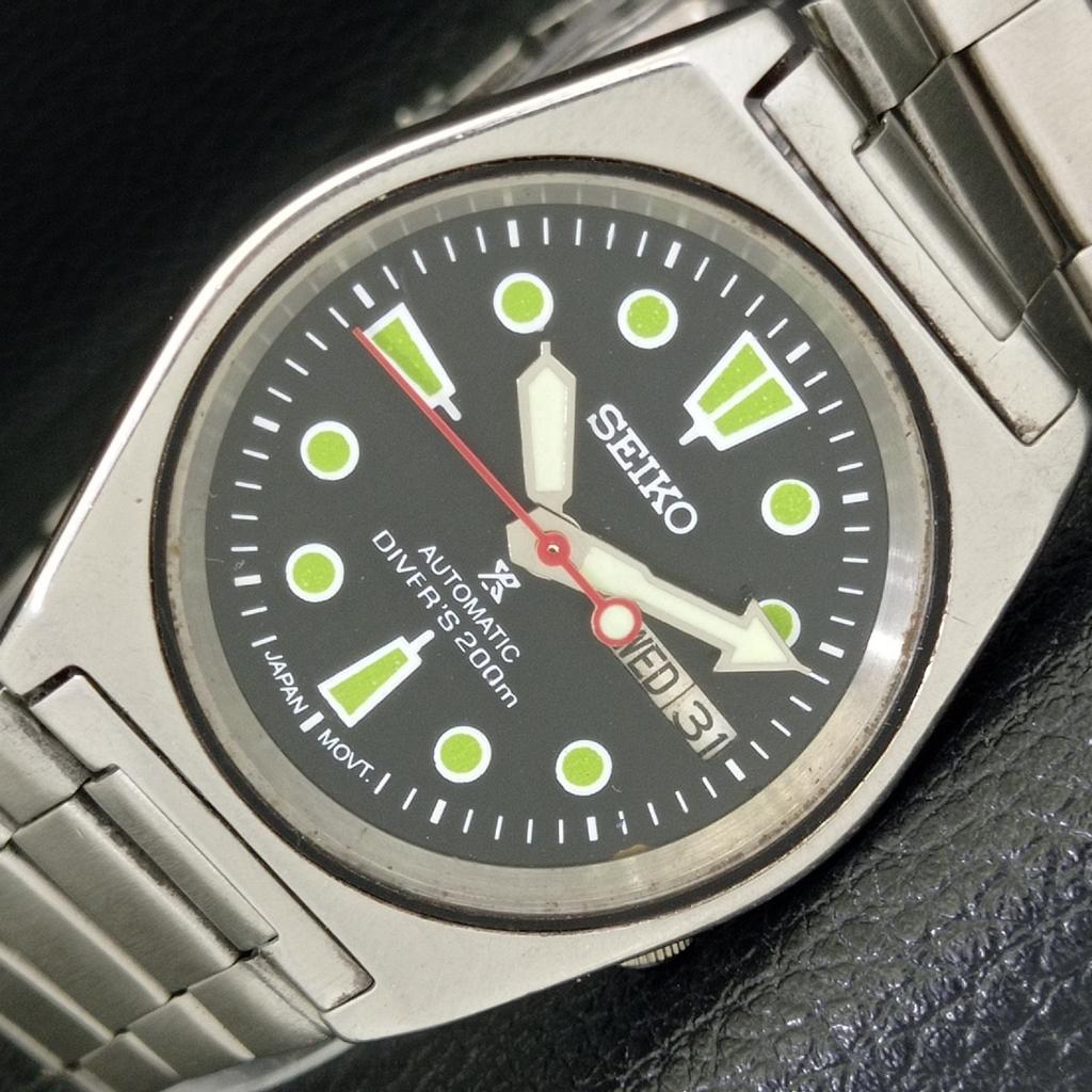 

USED GENUINE VINTAGE SEIKO AUTOMATIC 7S26A JAPAN MENS BLACK DIAL WATCH a433273-2 R115-a433273