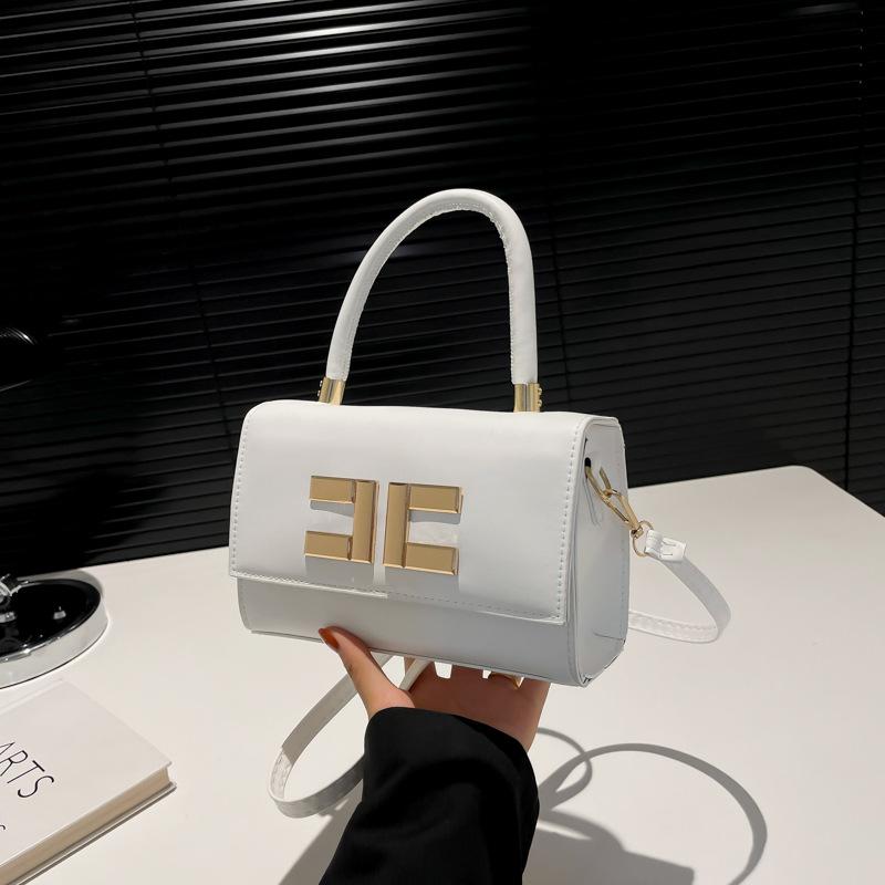 Simple Texture Niche Design Autumn New Beautiful Women's Crossbody Shoulder Armpit Bag