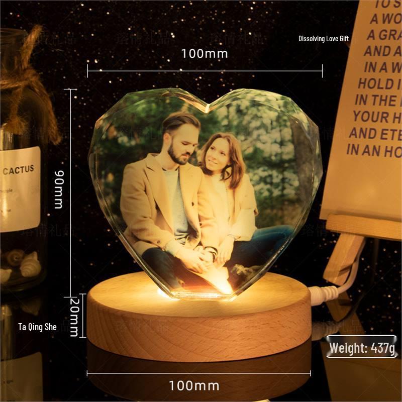 3D Crystal Engraved Photo Ornaments for Couples - Creative Festival Gifts