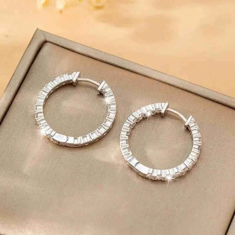 Huitan Trendy Dainty Hoop Earrings for Lady Graceful Charming Versatile Piercing Accessories Exquisite Shiny CZ Party Jewelry