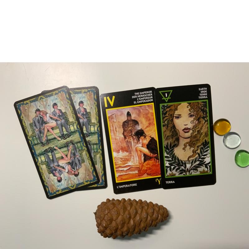 Erotische Tarot-Karten von Manara, 22 große Arkana, 56 kleine Arkana, Wahrsagungsanweisungen