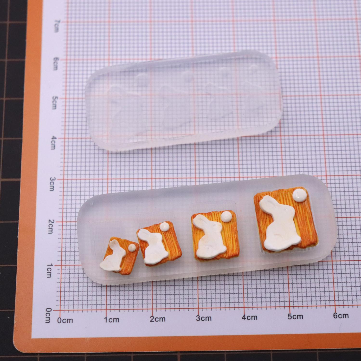 

Miniature Rabbit Cookie Mold for DIY Soft Clay Crafts (1/12 Scale)