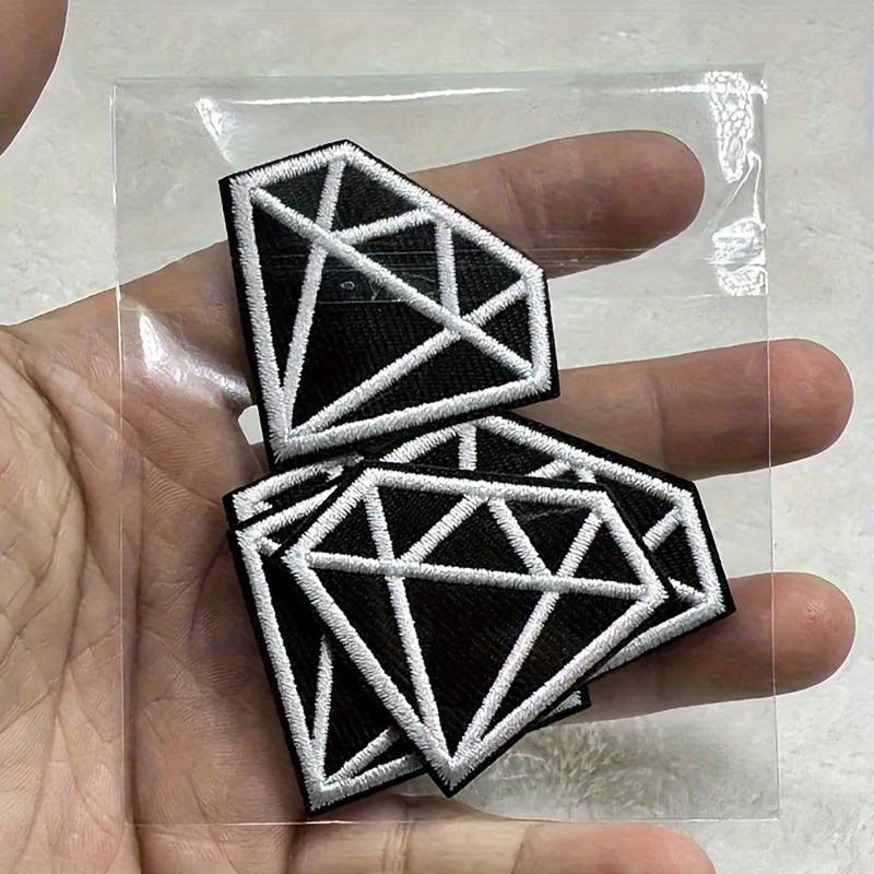 Cartoon Diamond Iron-On Patches - Perfect for DIY Clothing, Hats, and Backpacks - Black & White Embroidery Kits with Patterns