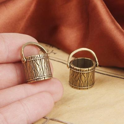 Vintage Copper Mini Bucket Keychain Hanging Jewelry Brass Portable Barrels Car Key Chain Ring Pendants Trinkets Lucky Keyrings
