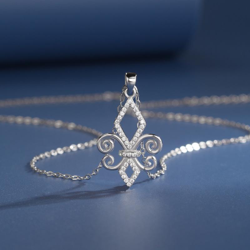 

S925 Sterling Silver Phoenix Tail Flower Necklace with Zirconia Pendant – Light Luxury, High-End Design, Super Shiny Clavicle Chain for Women 925 Silver