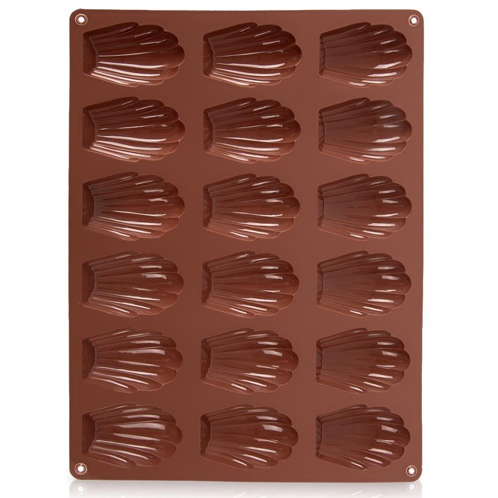 Silicone Baking Mold 18-Cavity Madeleine Pan Shell Shape Chocolate Mold Non-Stick Easy Release Temperature -40°C to 220°C Brown