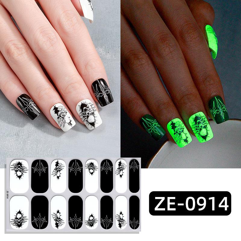 New Luminous Halloween Nail Art Sticker 16 Nail Oil Film Nail Sticker European and American Dark Nail Art Sticker