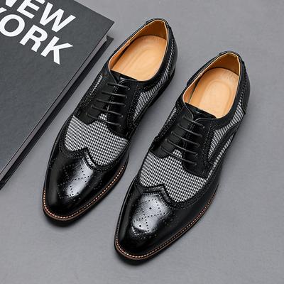 Moda 2025 Marca di Designer Scarpe Brogue di Alta Gamma Eleganti Marroni Scarpe da Cerimonia da Uomo a Taglio Basso con Lacci Scarpe da Lavoro Business da Uomo