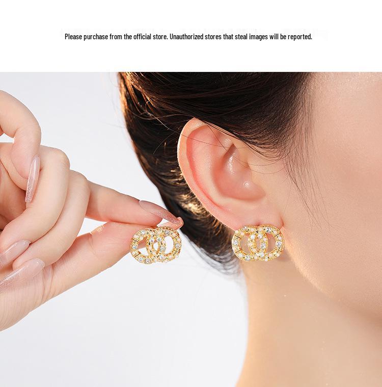 Trendy Double C Stud Earrings: Chic & Luxurious Fashion Jewelry