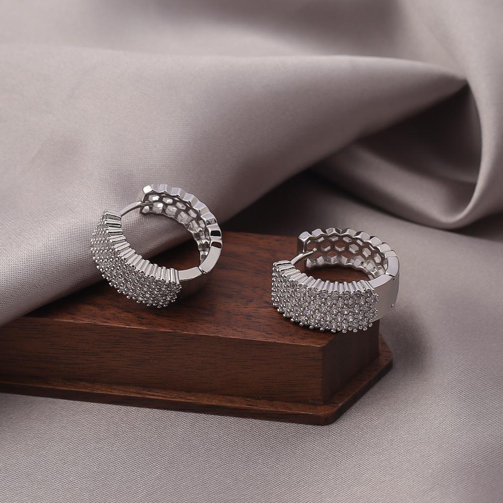 Korean Fashion Zircon Stud Earrings & Hoops - Women's Round Ear Cuffs