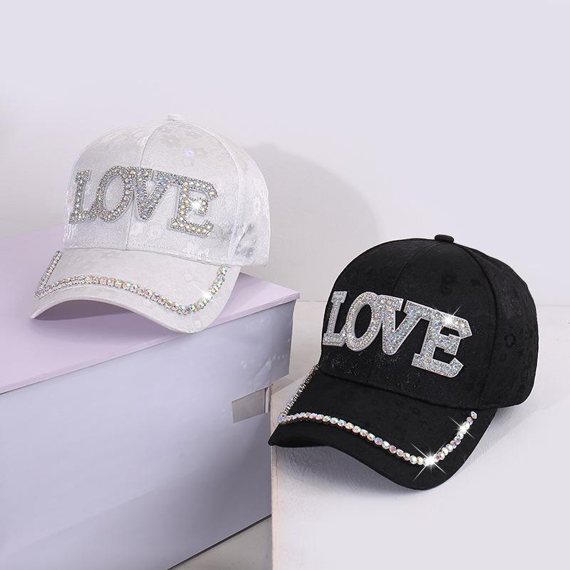 Spring and Summer New Rhinestone Letter LOVE Romantic Temperament Breathable Baseball Cap Outdoor Walking Seaside Vacation Rhinestone Cap