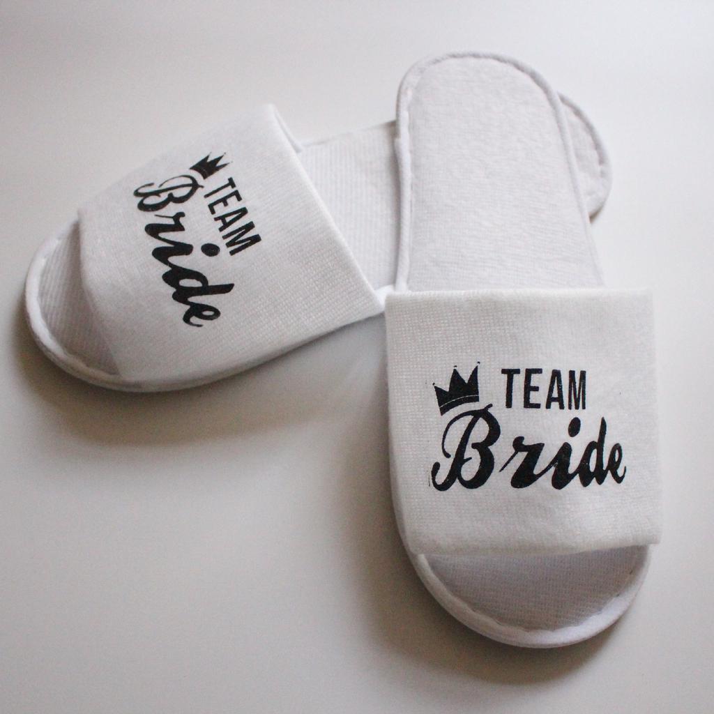Fashion 20 Pairs Bride & Bridesmaid, Wedding Party Guests Home Slip on Shoes Bridal Party Slippers Open-toe with Golden, Red and Black