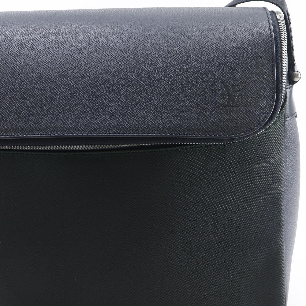 LOUIS VUITTON Thai meal Shoulder Bag M30862 Aldoise black Taiga/Nylon canvas mens Used